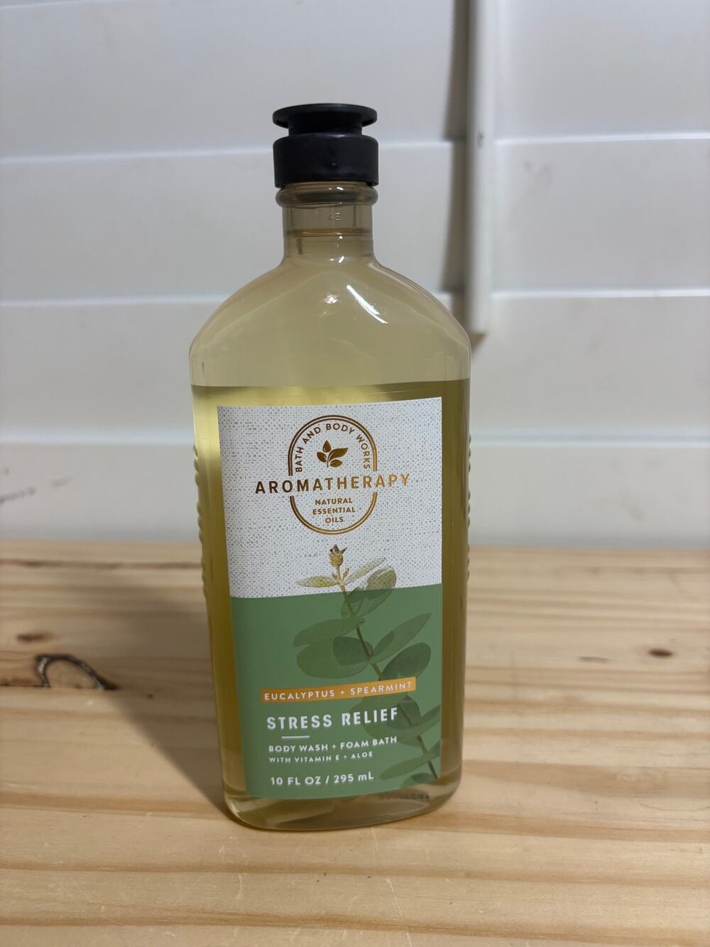 Bath and Body Works Stress Relief Eucalyptus Spearmint Body Wash Foam Bath